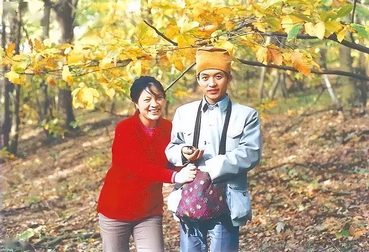 顾城是谁_顾城个人简介