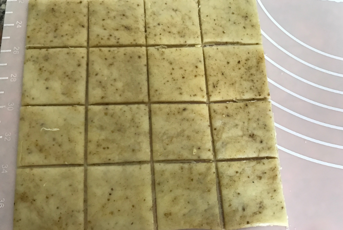 如何做苏打饼干_做苏打饼干的小窍门