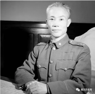 辞修是谁_辞修的个人简历