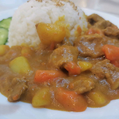 咖喱牛肉饭怎么做_咖喱牛肉饭的做法