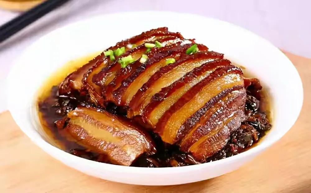 如何教你做梅菜扣肉_教你做梅菜扣肉的方法