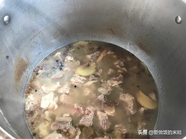 清炖牛肉的做法_清炖牛肉的正宗做法