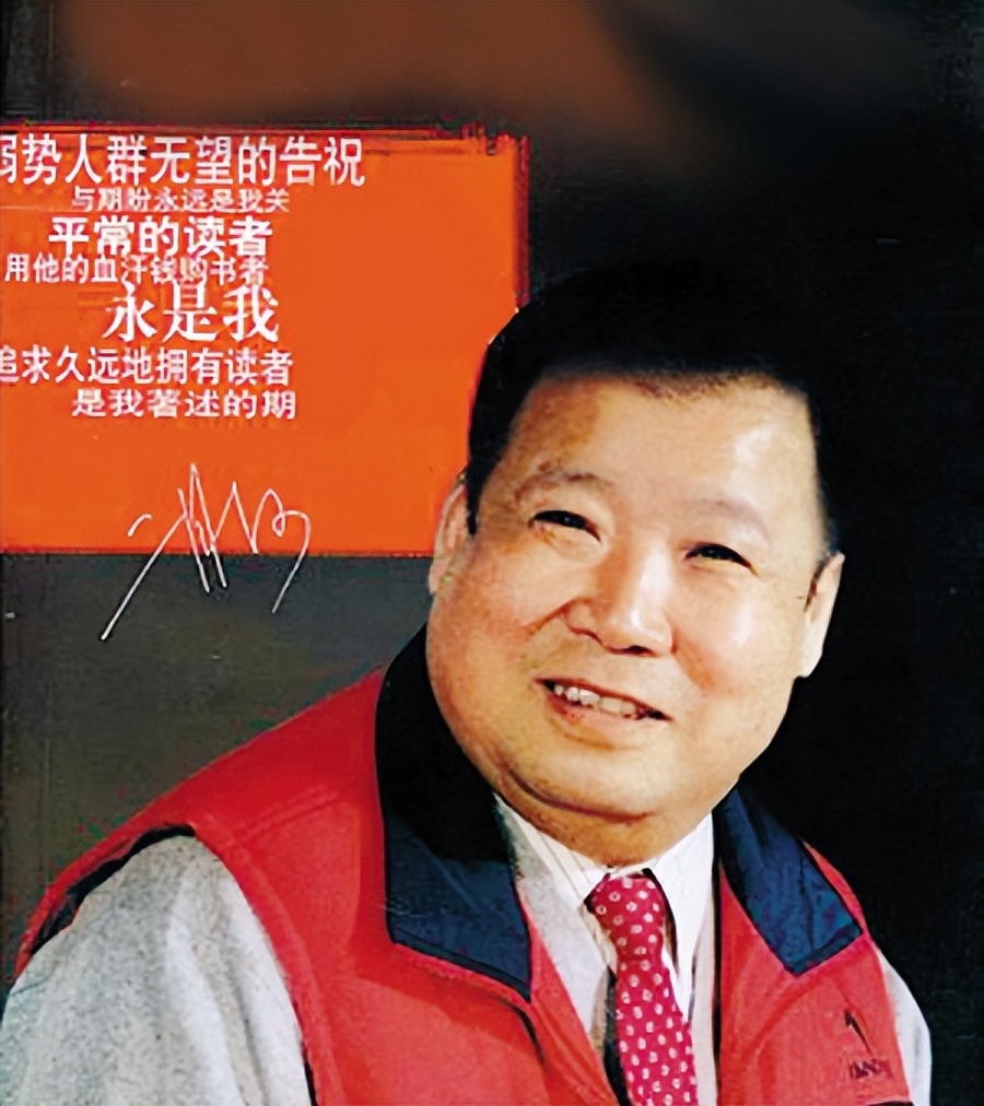 二月河是谁_二月河生平简介