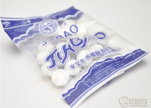 樟脑丸的成分有哪些_樟脑丸的主要成分