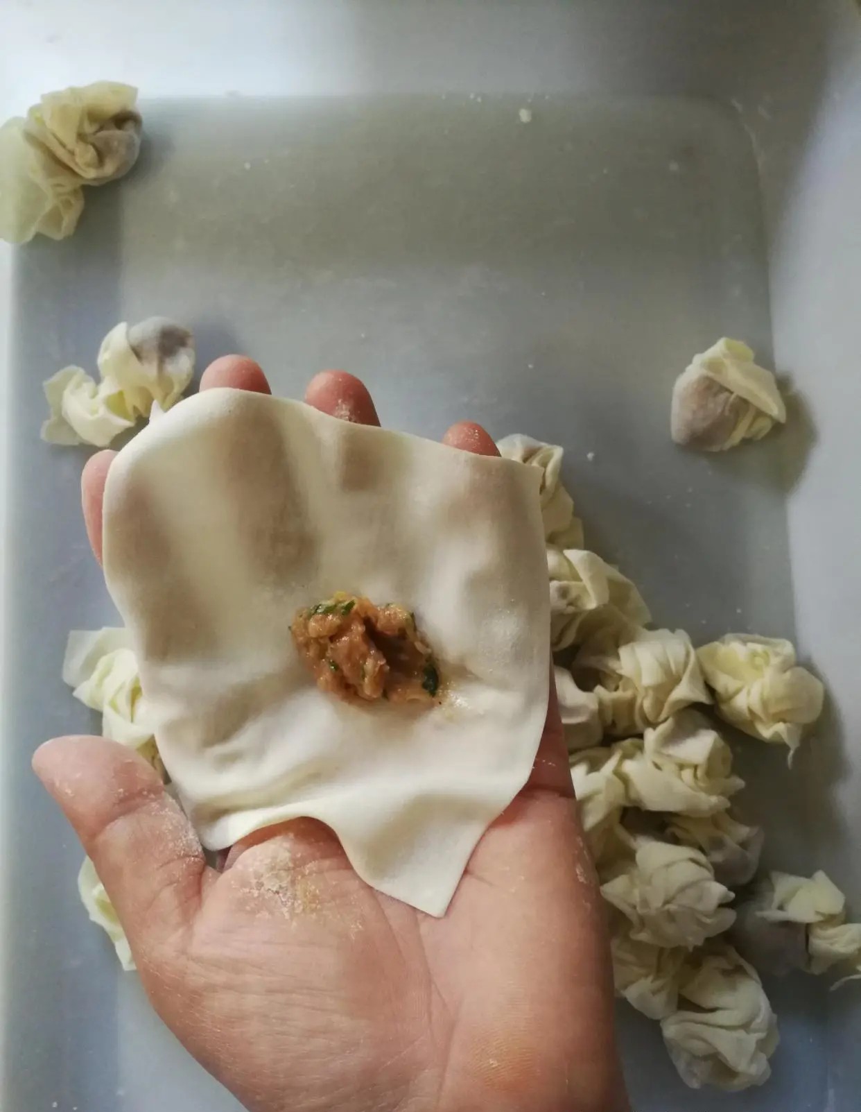 馄饨怎么包_馄饨的正确包法