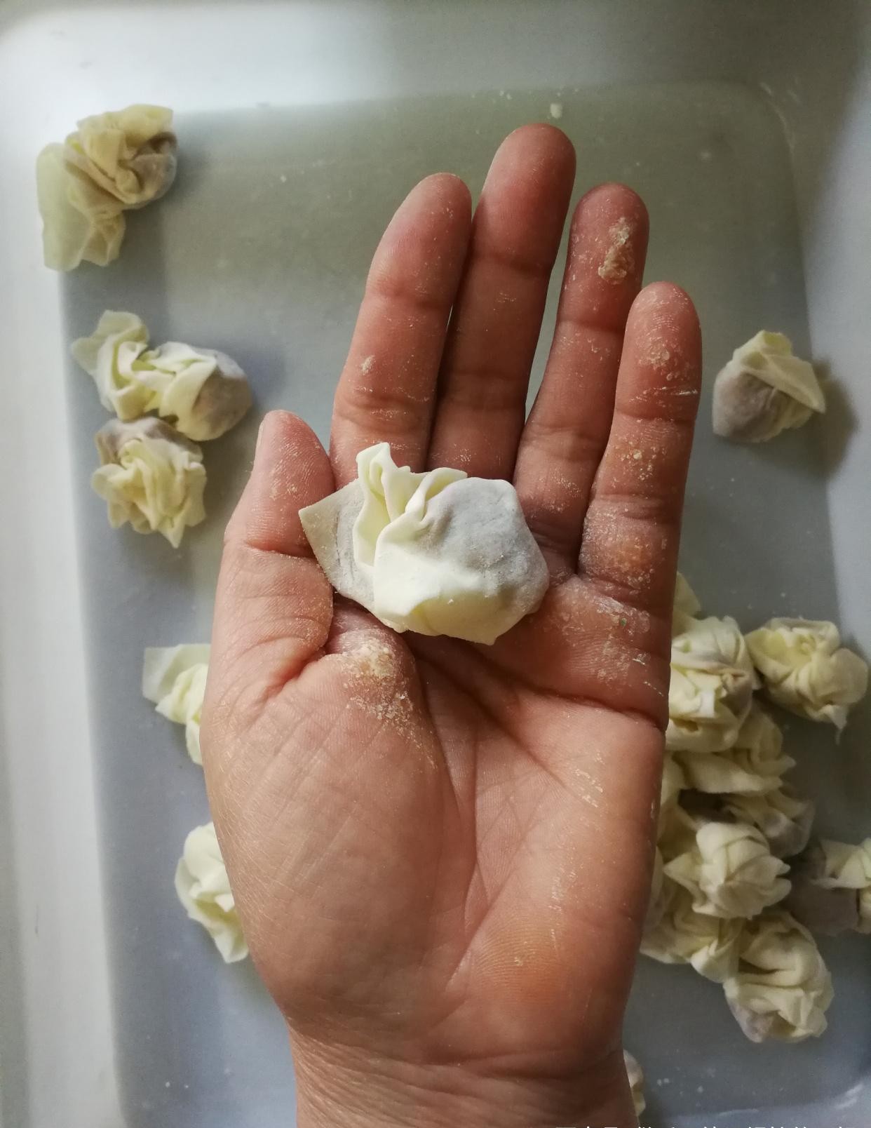 馄饨怎么包_馄饨的正确包法
