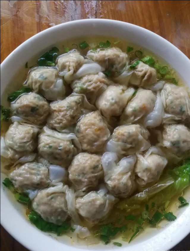 馄饨怎么包_馄饨的正确包法