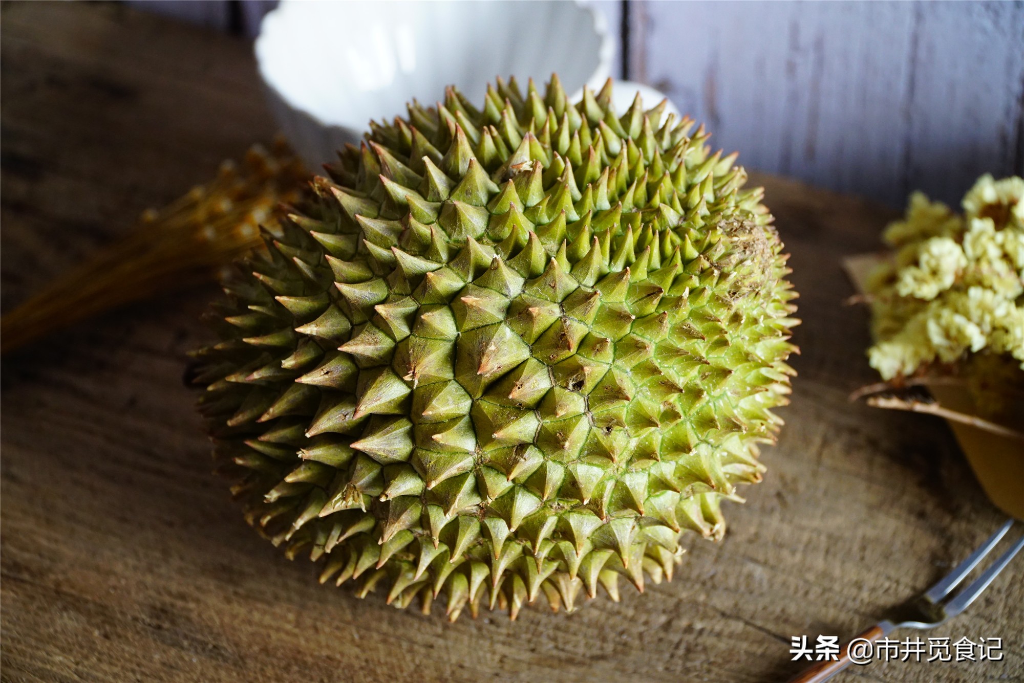 榴莲怎么剥开_榴莲的剥开技巧