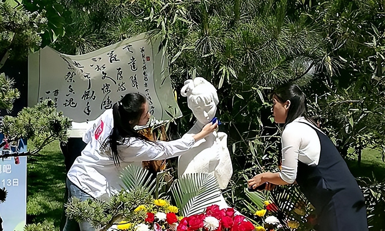 陈晓旭怎么死的_陈晓旭的生平经历