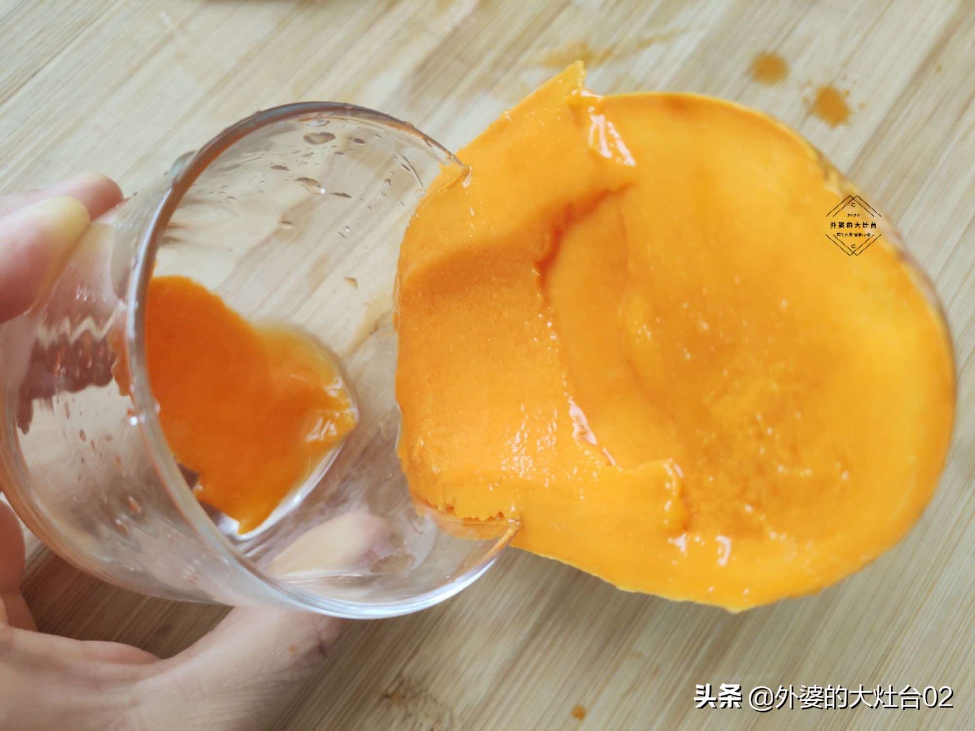 芒果怎么切_芒果的正确切法