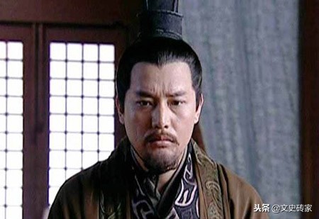 凿壁偷光的主人公是谁_凿壁偷光的主人公介绍