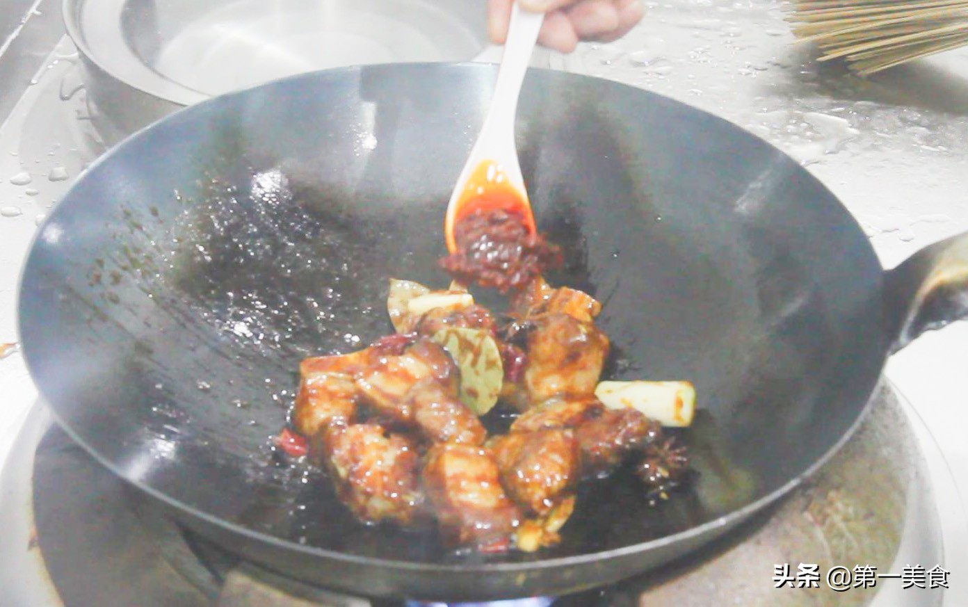 红烧肉怎么烧_红烧肉的做法大全