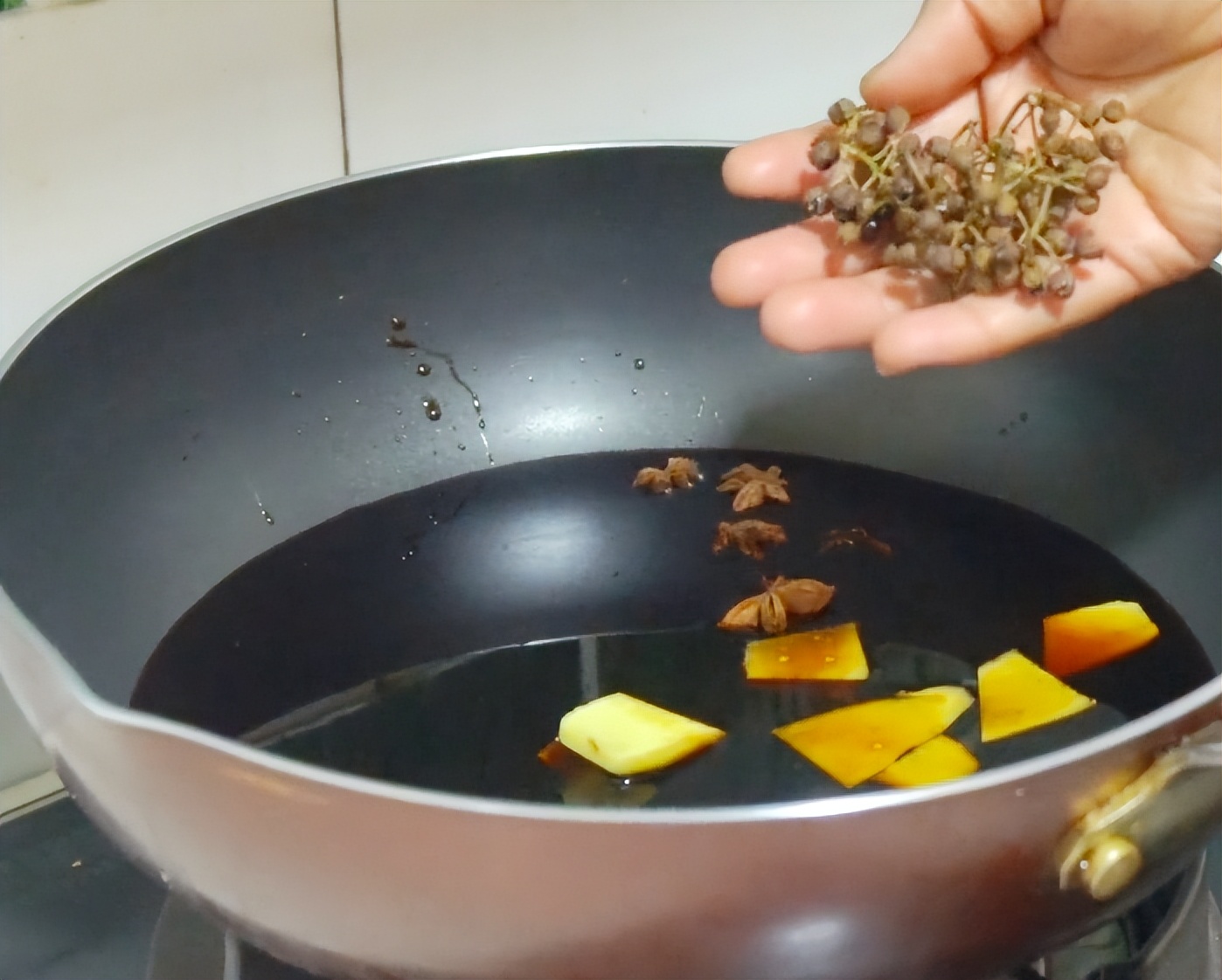 蒜苔怎么腌制_腌制蒜苔的正确方法