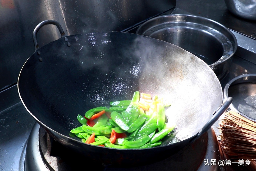 荷兰豆怎么炒_荷兰豆的正确做法
