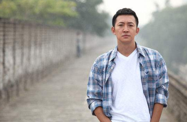 什么是凤凰男_凤凰男的含义及特征