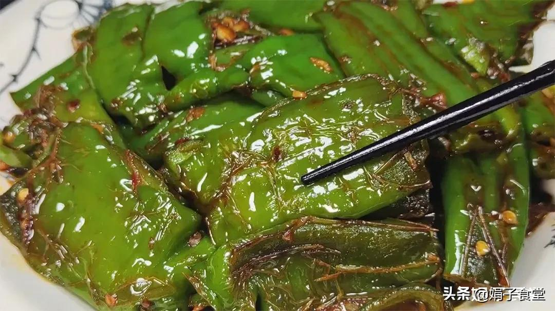 虎皮青椒怎么做_虎皮青椒的做法教程