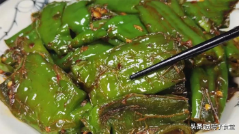 虎皮青椒怎么做_虎皮青椒的做法教程