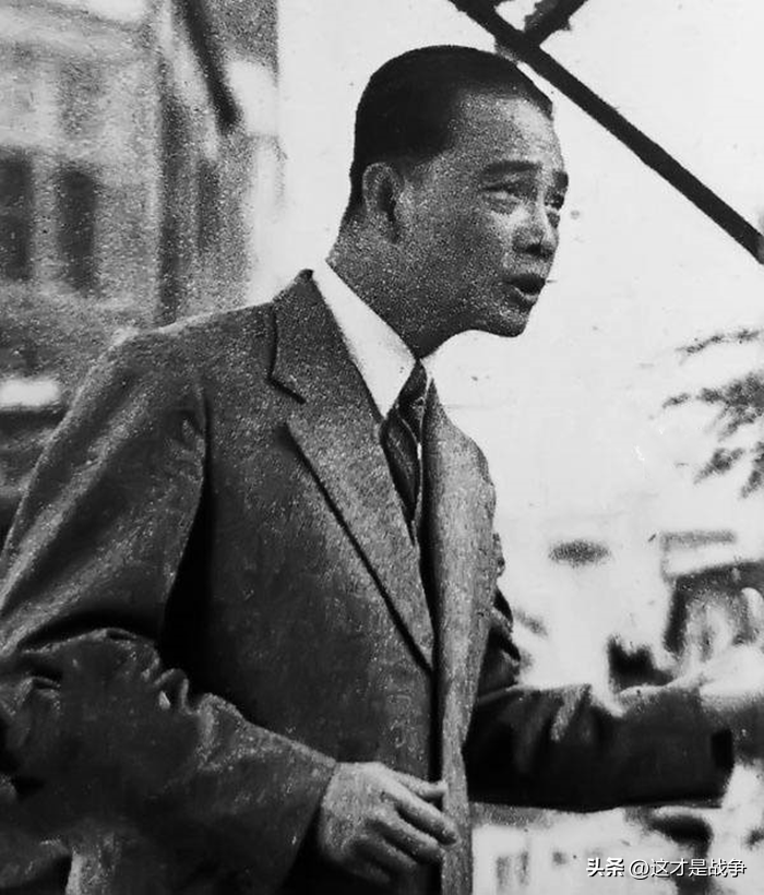 胡兰成是谁_胡兰成的个人资料