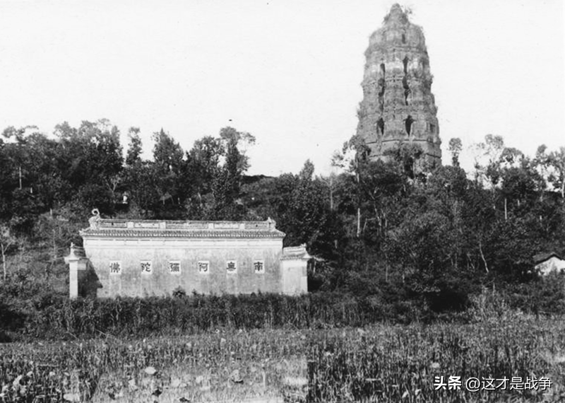 胡兰成是谁_胡兰成的个人资料