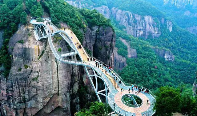 浙江的旅游景点有哪些_浙江著名的旅游景点排行