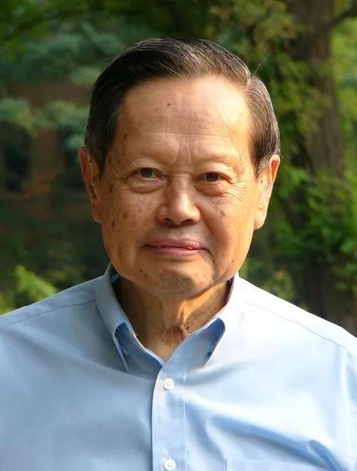 杨振宁是个怎样的人_杨振宁对社会的贡献