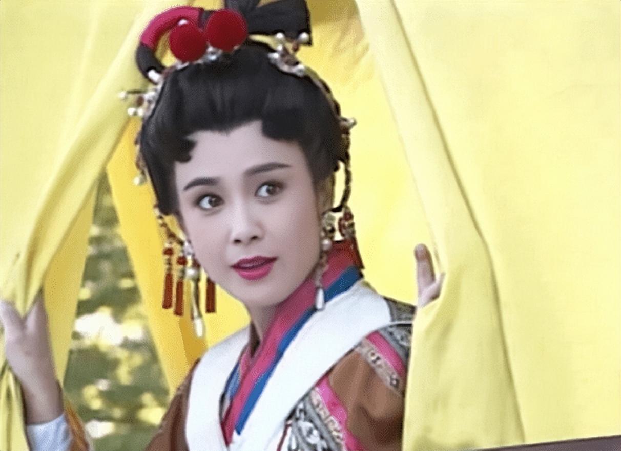 杨妃是谁_杨妃的身世