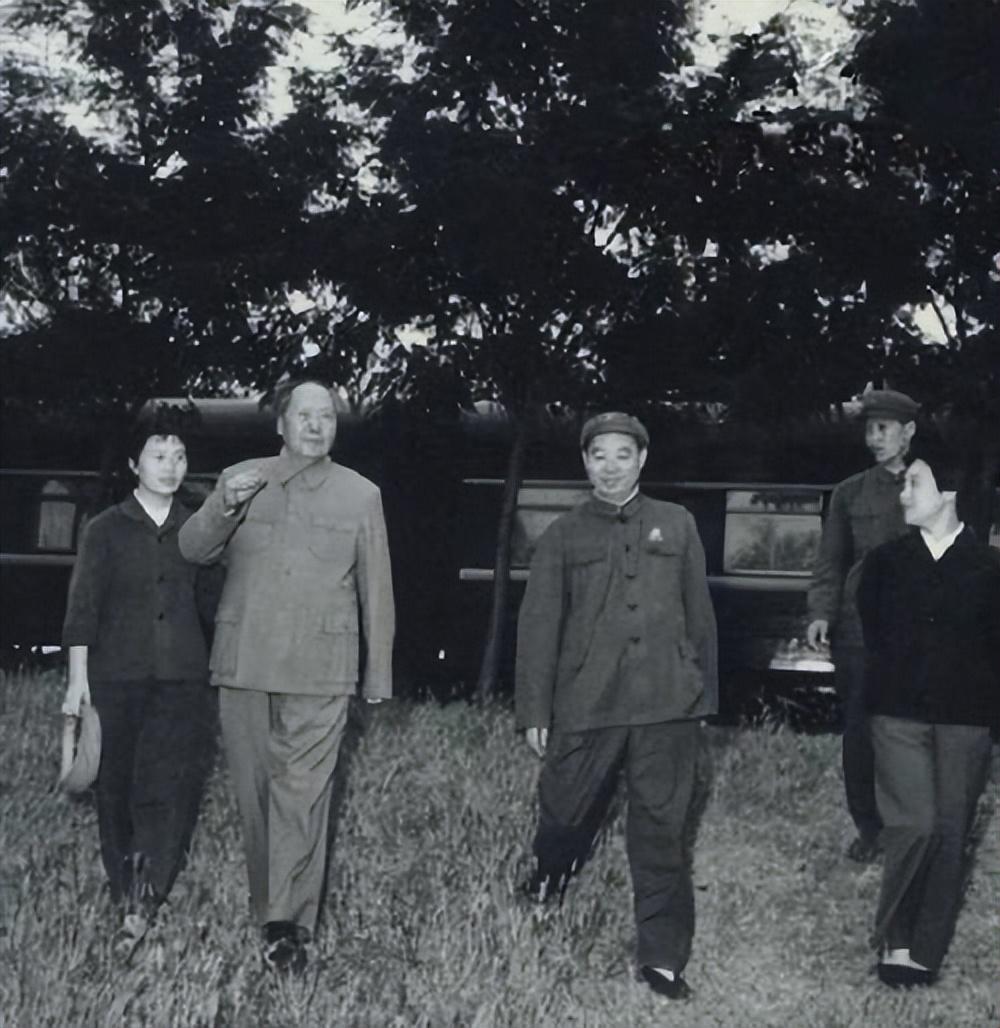 毛主席提了什么请求张玉凤执行一辈子_一文解答