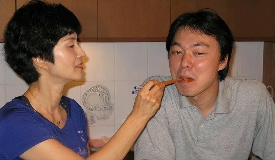 金贤姬_金贤姬的手段