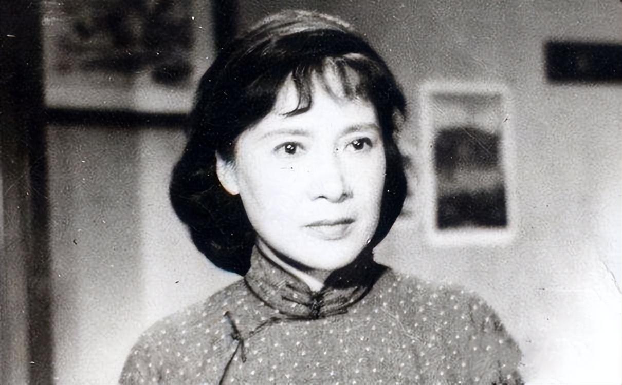 秦怡是谁_秦怡的坎坷一生