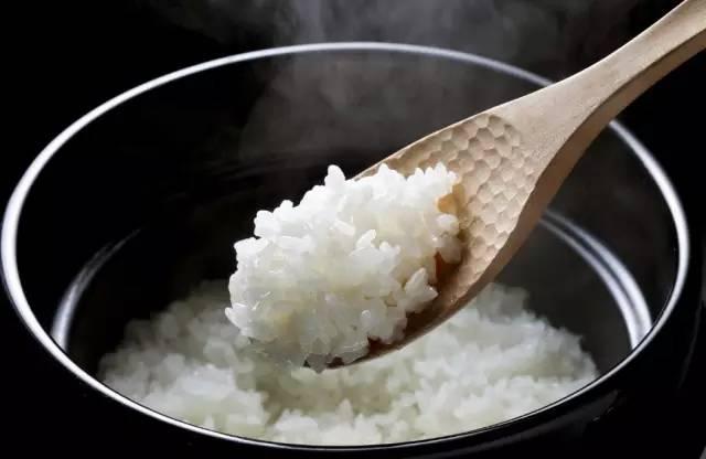 一吃就长肉的主食有哪些_一吃就长肉的5种主食