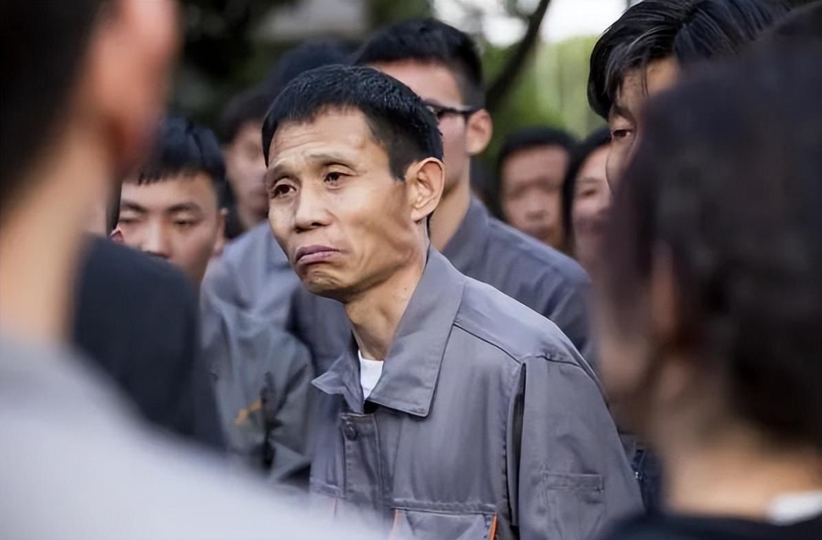 为什么大家共情的都是坏人_你怎么看
