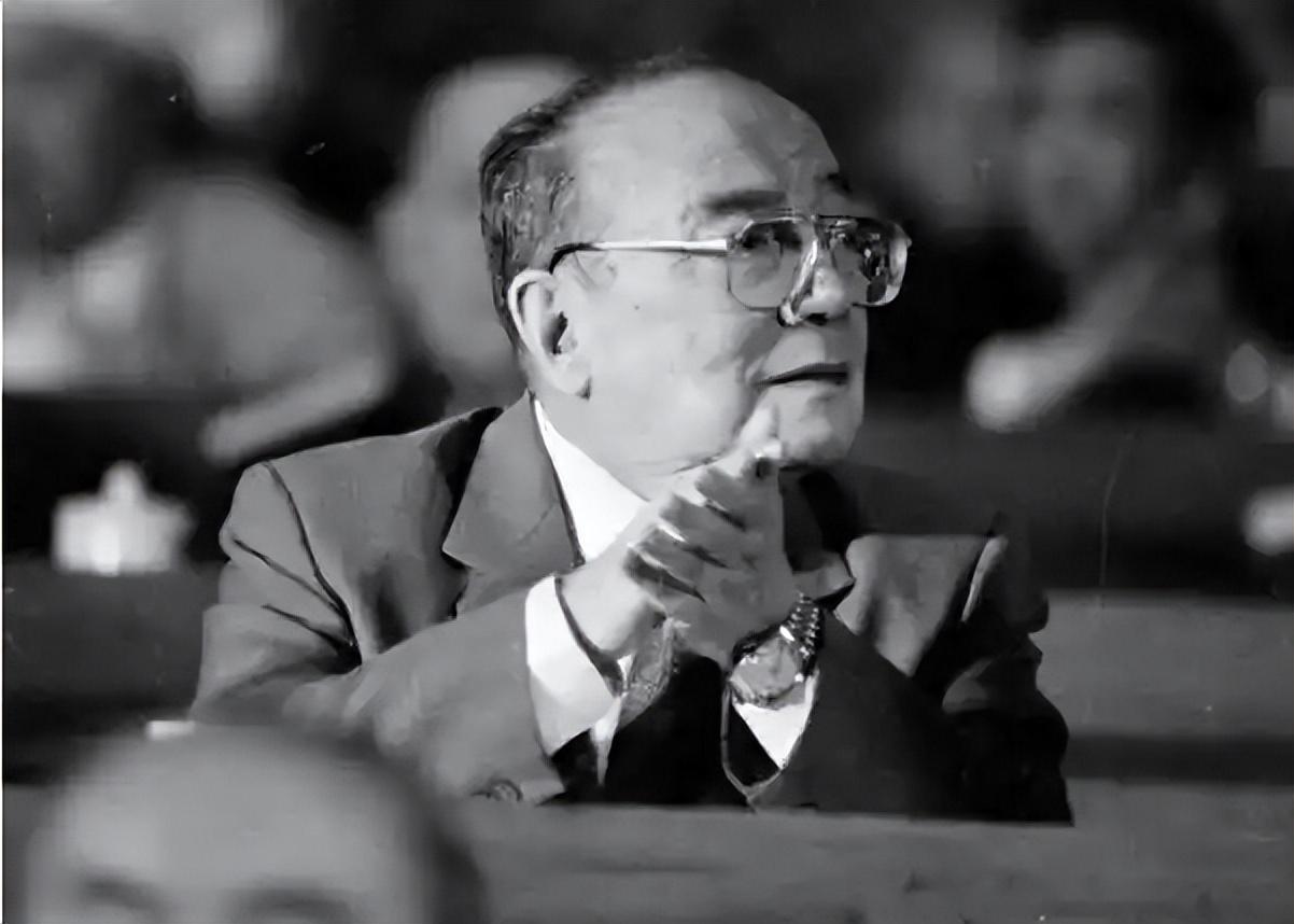 王光美是谁_王光美个人简介