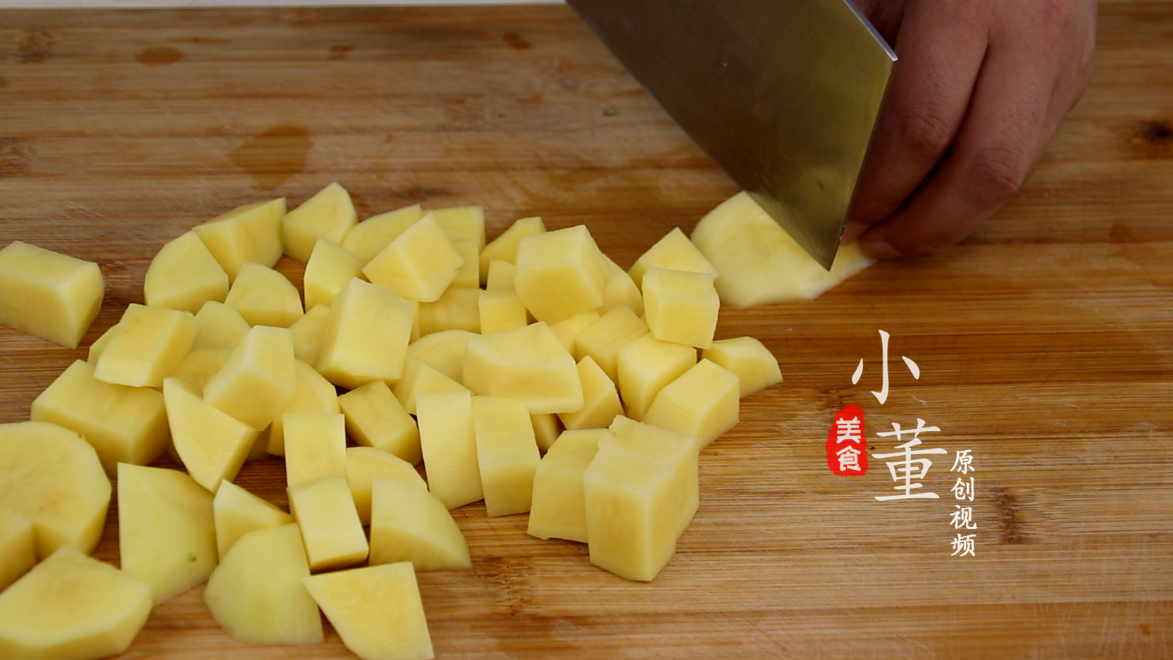 豆角炖土豆好吃吗_豆角炖土豆的做法