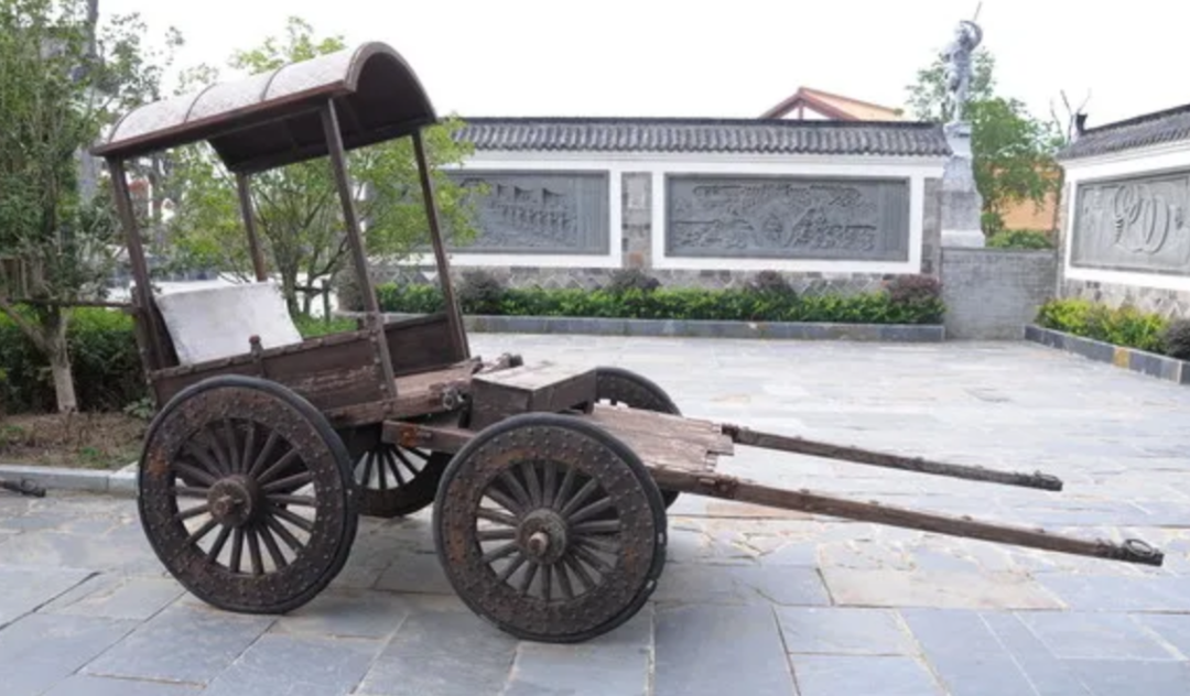诸葛亮为什么坐在轮椅上打仗_诸葛亮坐轮椅打仗的原因