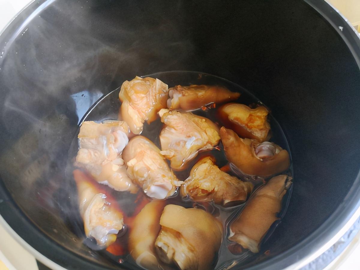 卤猪蹄怎么做_卤猪蹄的做法教程