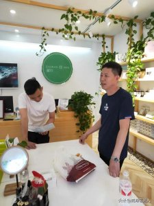 为什么长痘痘_痘痘怎么修复