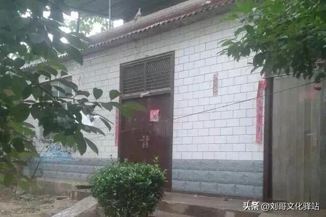门不朝三窗不开四什么意思_有什么讲究