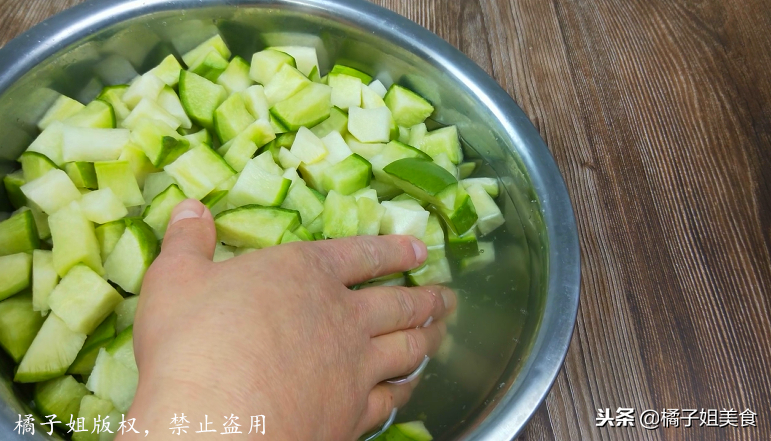 萝卜怎么腌制_腌萝卜的教程