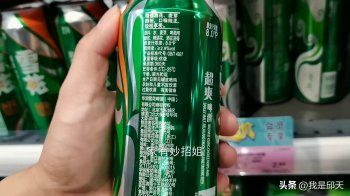 罐装啤酒和瓶装啤酒有什么不同_罐装啤酒和瓶装啤酒的区别