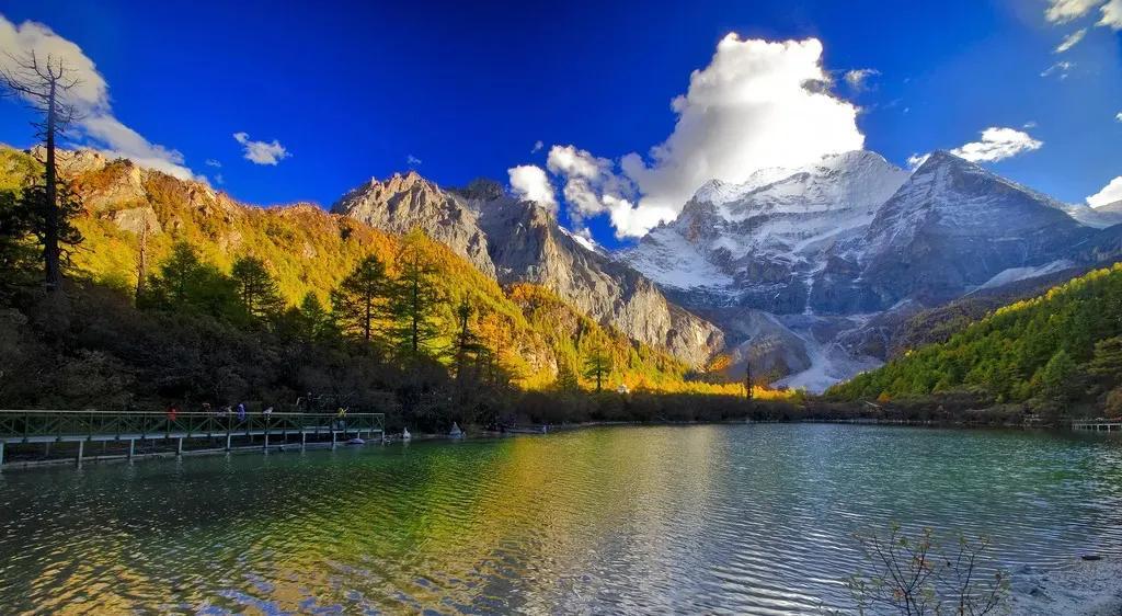 国内最值得去的景点有哪些_国内最值得去的旅游景点推荐