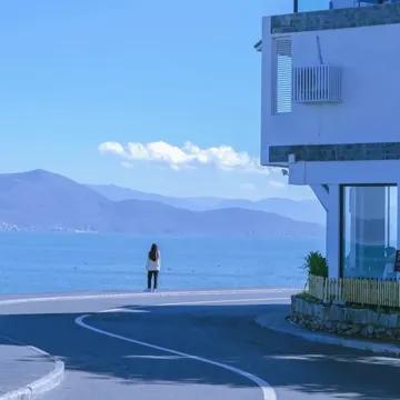 4月份去云南怎么玩_请收下这份云南最新旅游攻略
