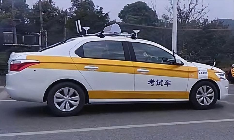 科三挂了4次怎么办_驾校能帮忙吗