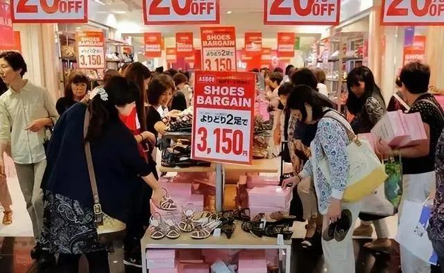 为何中国是电商打败实体_什么原因
