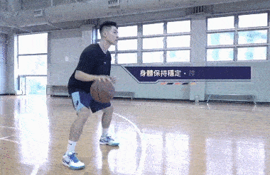 篮球怎么练基本功_篮球入门怎么练习