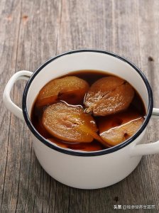 熬梨水多长时间_为什么梨水煮完是红色