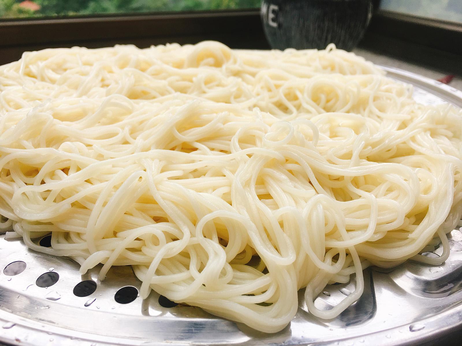 虾仁炒面怎么做_虾仁炒面的做法教程