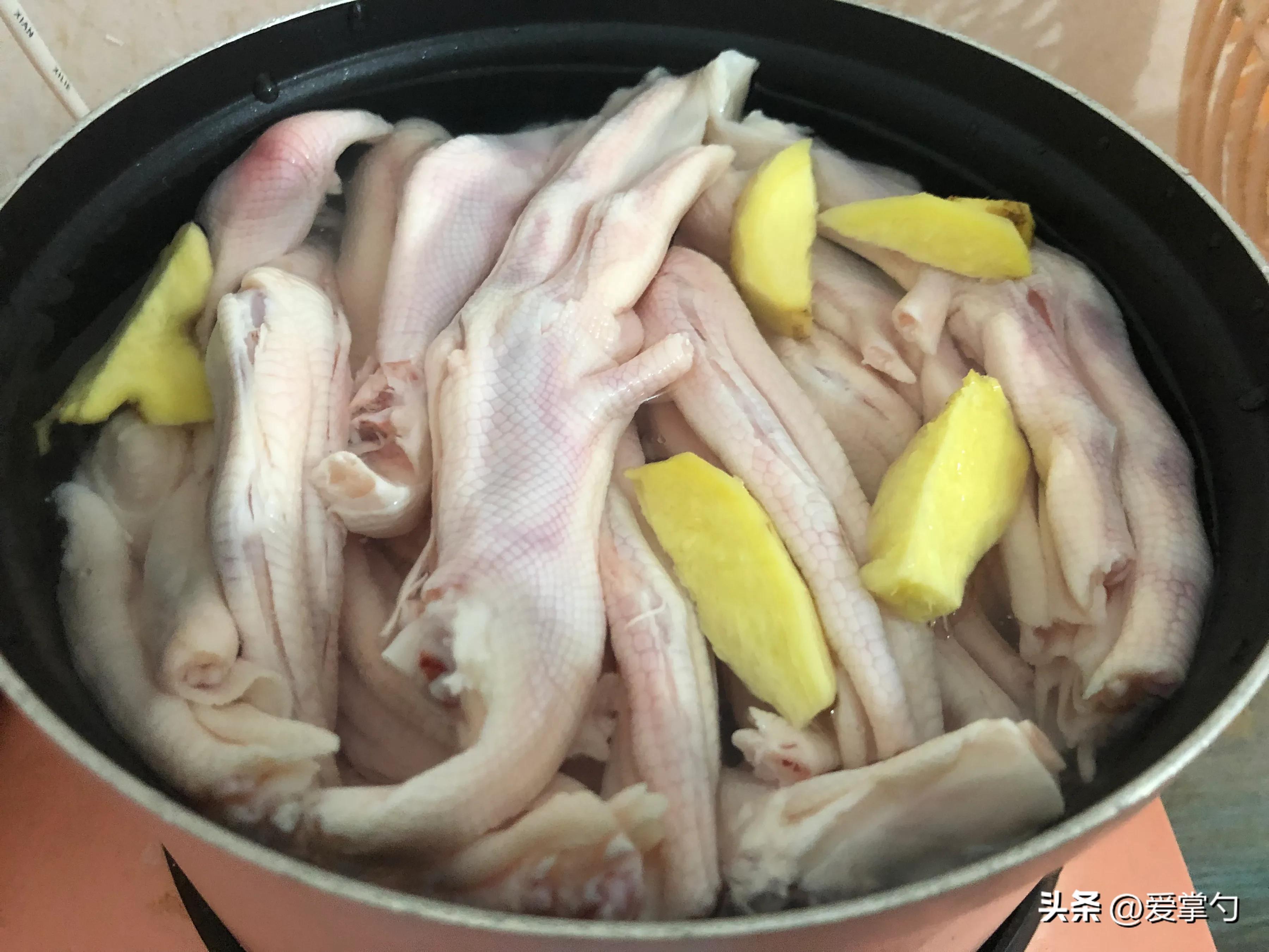 无骨鸭掌怎么做_无骨鸭掌的做法教程