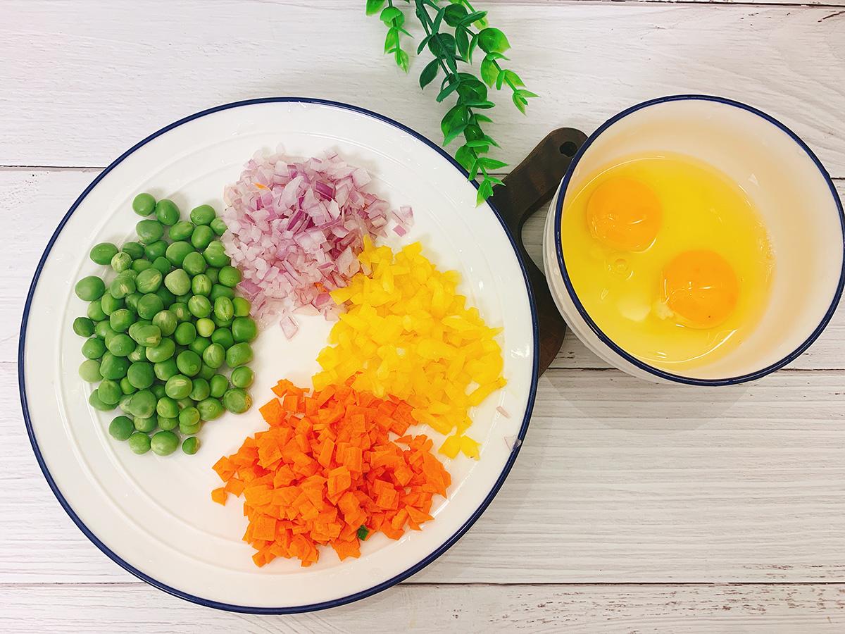 蛋炒饭怎么炒_是先炒蛋还是先炒饭