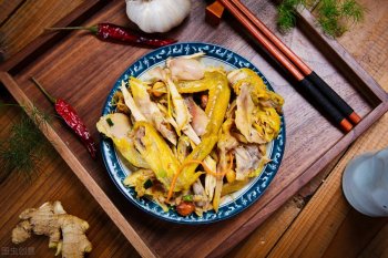 盐焗鸡怎么做_电饭煲做盐焗鸡的方法