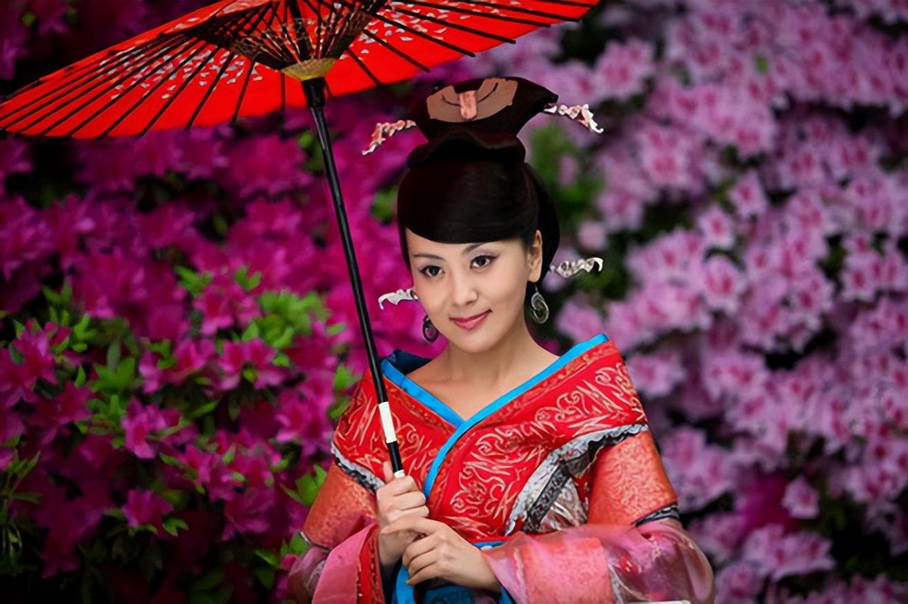 冯婕妤为什么敢挡熊_冯婕妤有什么本事